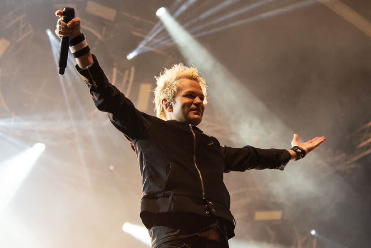 Deryck Whibley net worth in Celebrities category
