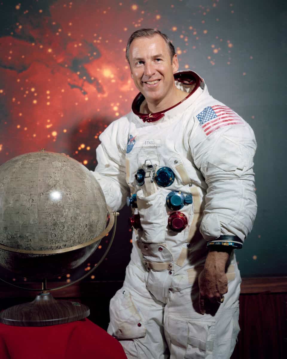 Jim Lovell - Famous Writer