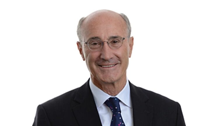 Kerr Neilson - Famous CEO