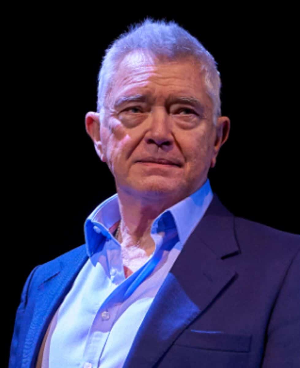 Martin Shaw Net Worth Details, Personal Info
