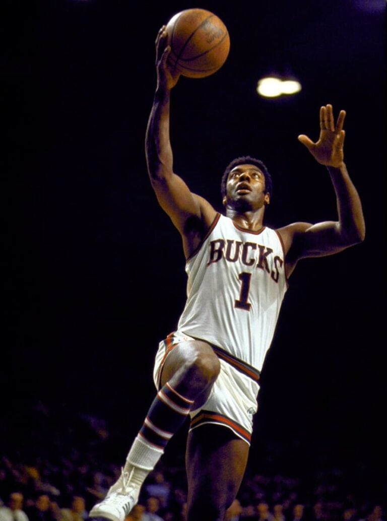 Oscar Robertson - Famous Basketball Player