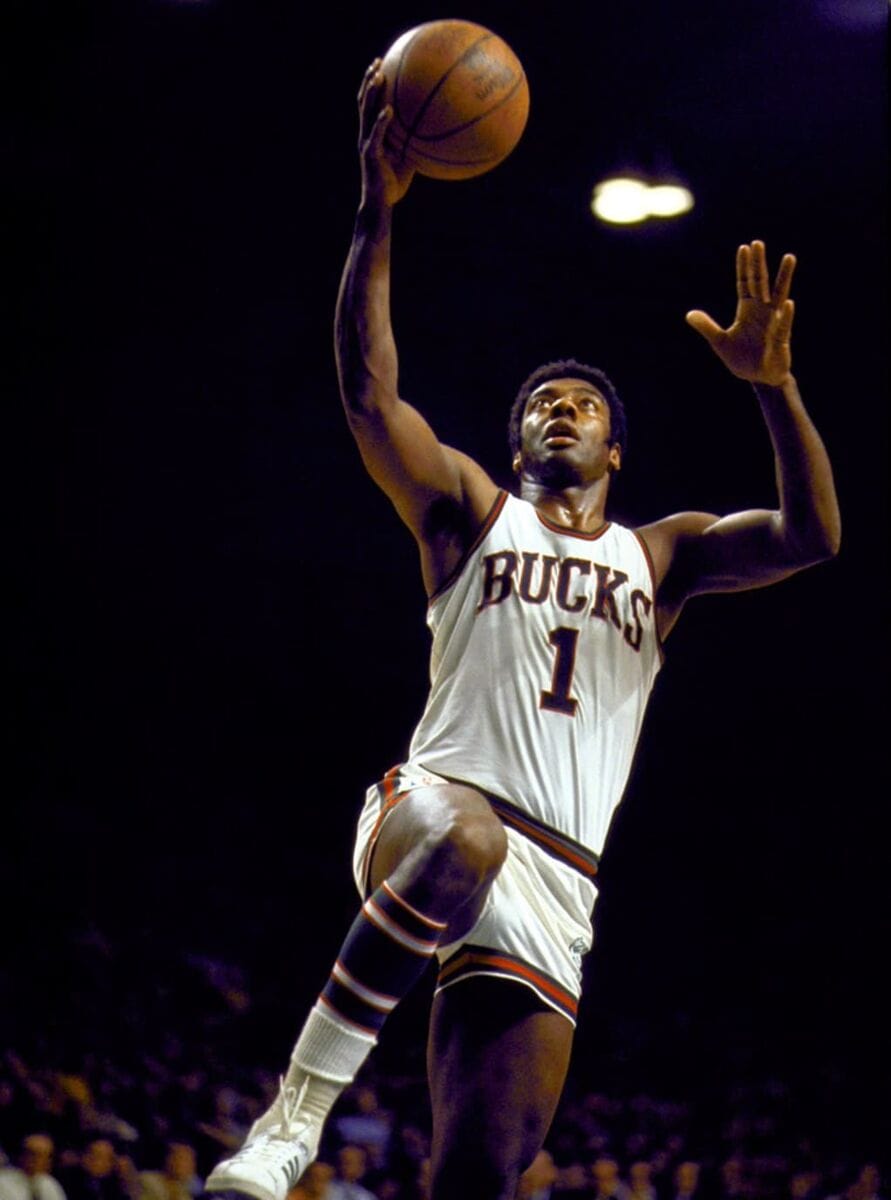 Oscar Robertson Net Worth Details, Personal Info