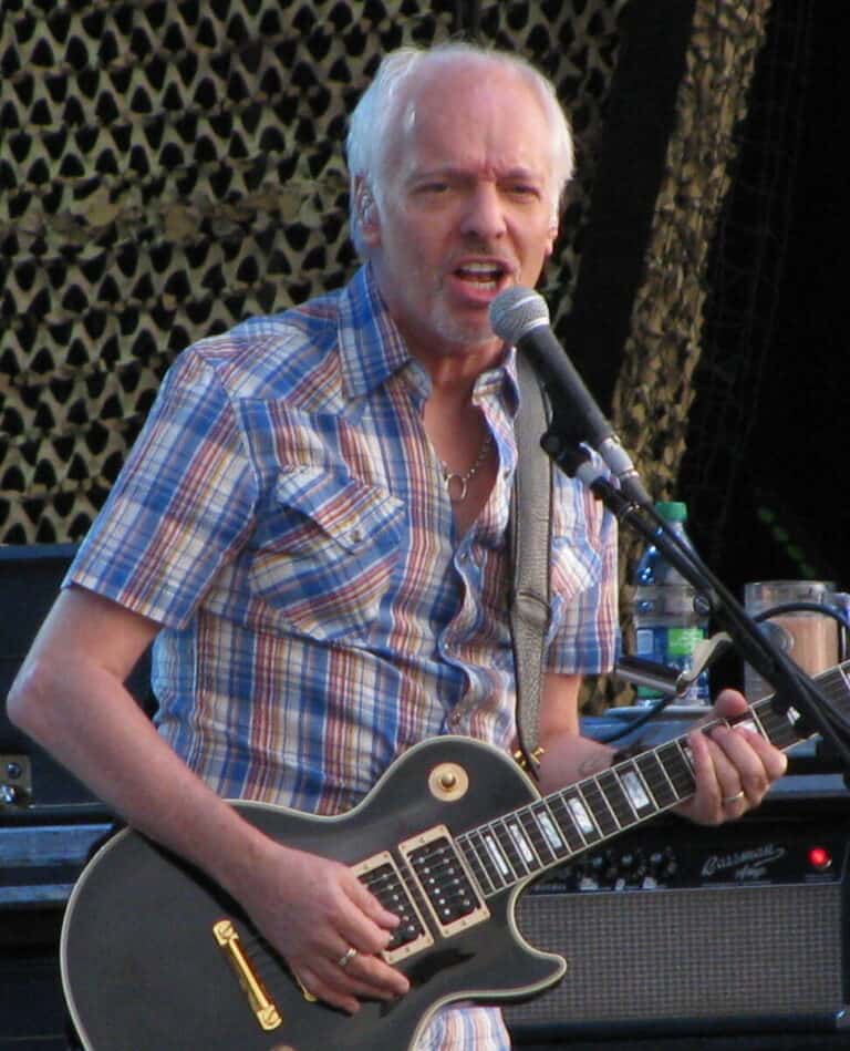 Peter Frampton Net Worth, spouse, young children, awards, movies ...