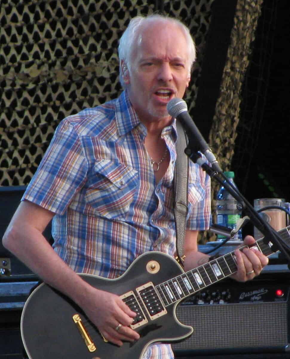 Peter Frampton Net Worth, spouse, young children, awards, movies