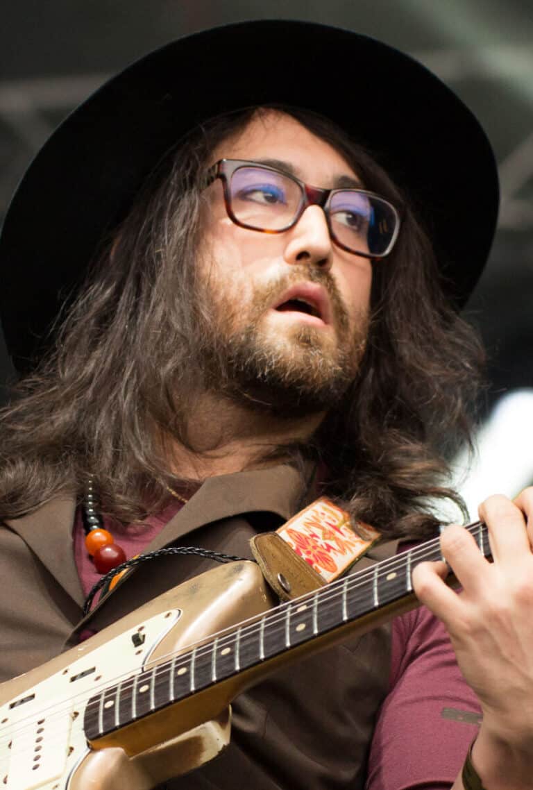 Sean Lennon - Famous Singer-Songwriter